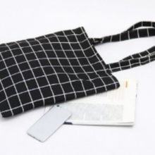 BT-DA #18 GRID BLACK TOTE BAG
