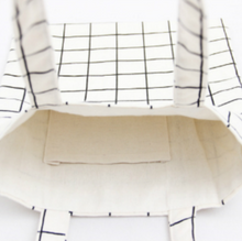 BT-DA #16 GRID WHITE TOTE BAG