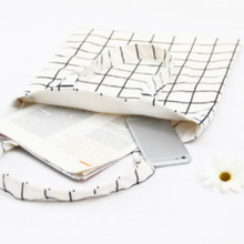 BT-DA #16 GRID WHITE TOTE BAG
